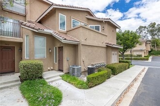 Building Photo - 7914 E Monte Carlo Ave