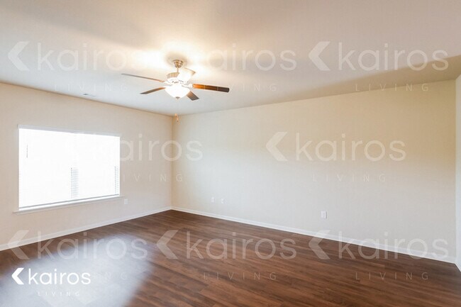 Foto del edificio - 1114 Freedom Pkwy