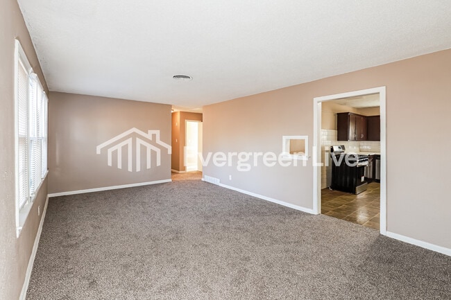 Foto del edificio - 6629 Parkview Ave