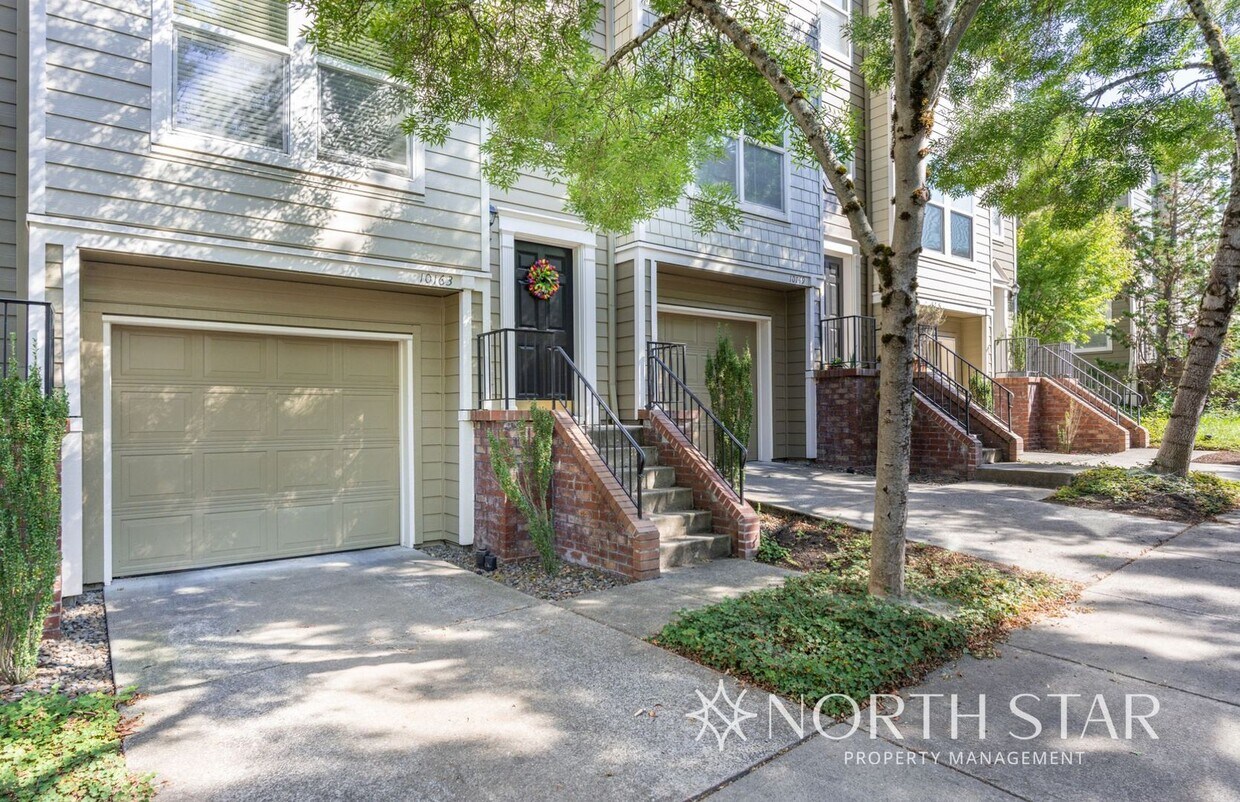 Forest Heights Brownstone - Forest Heights Brownstone