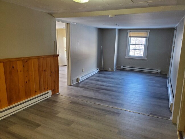 Combo Living/Dining/Kitchen - 4 Nesmith St