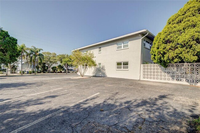 Foto del edificio - 3717 46th Ave S