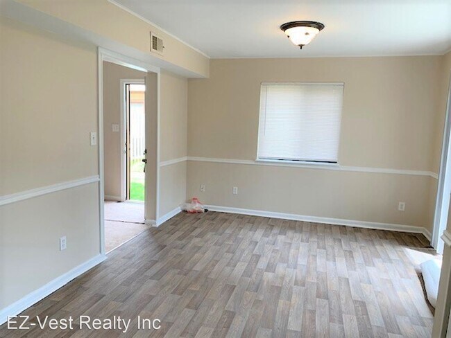 Building Photo - 3 br, 2.5 bath House - 1482 Ventura Way - 1