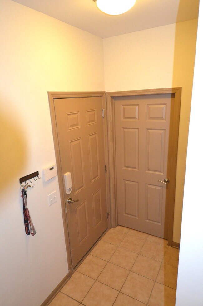 Foto del edificio - 756 N Aspen Dr