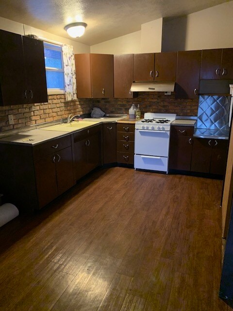 Foto del edificio - 3108 Oakdale Ave