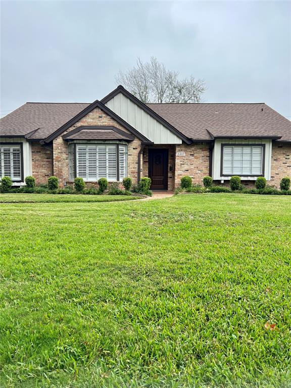 Building Photo - 2307 Brookmere Dr