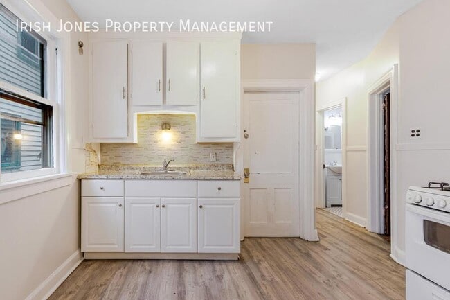 Foto del edificio - 104 Grote St