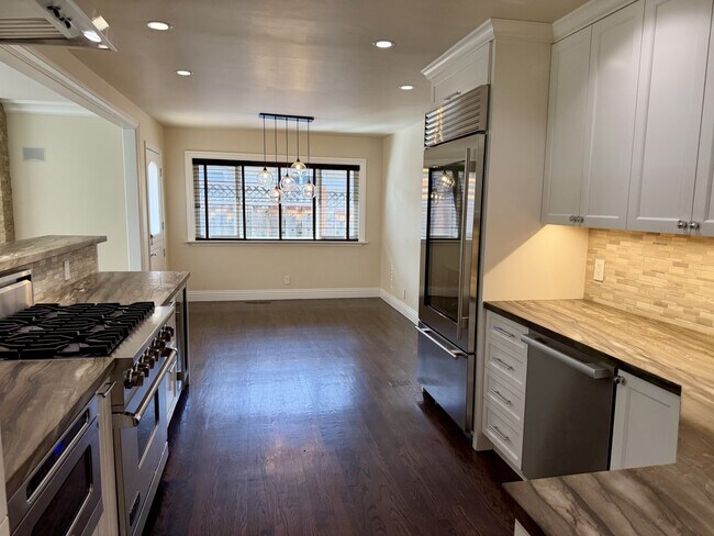 Foto del edificio - 1586 Stapleton Ct