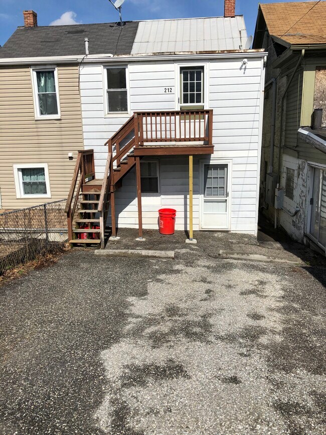 Rear - 212 W Broadway