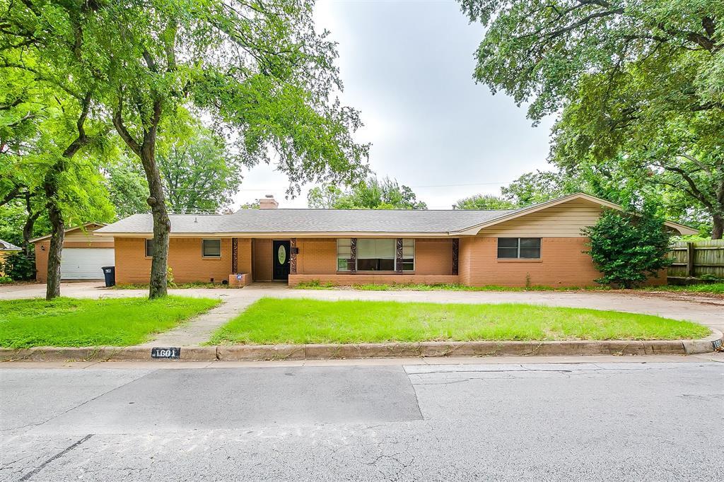 Primary Photo - 1601 Holt St