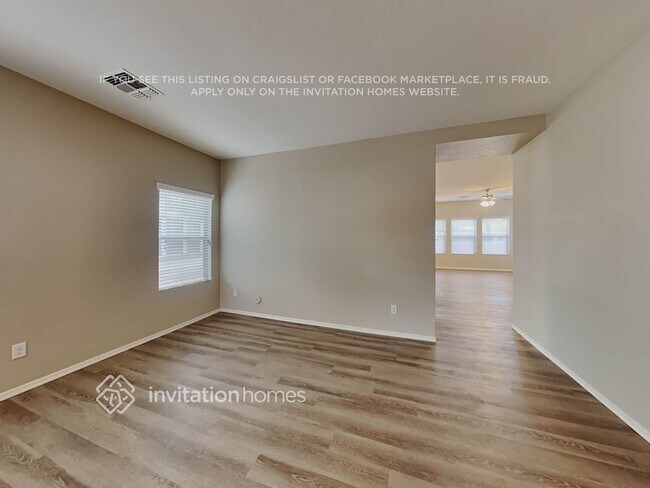 Foto del edificio - 11154 W Pierce St