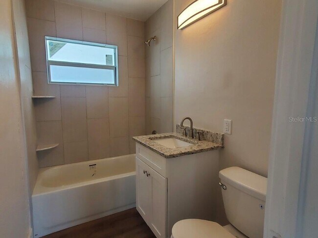 Building Photo - 2377 Starlite Ln