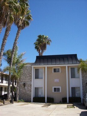 Primary Photo - 1127 Reed Ave