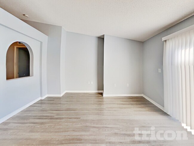 Foto del edificio - 12945 Bridleford Dr