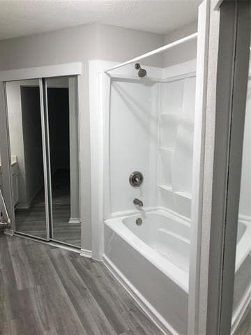 Building Photo - 1088 W Hills Terrace