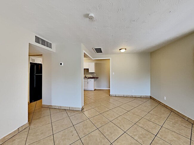 Foto del edificio - 5643 N 29th Ave