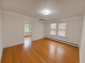 Building Photo - 77-18 169th St