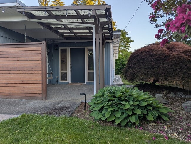 Foto del edificio - 4410 224th St SW