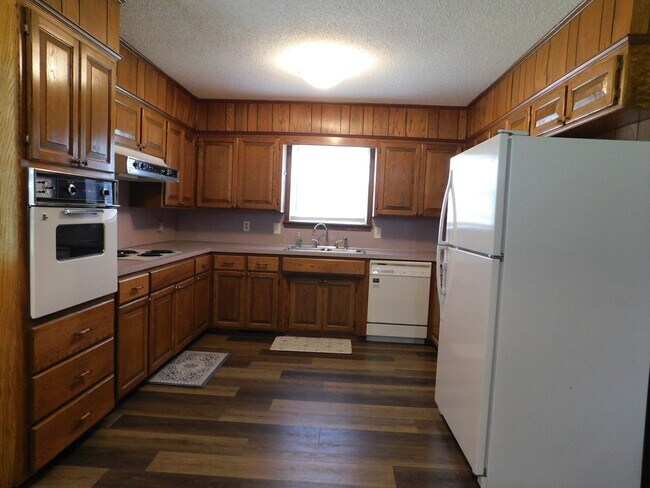 Foto del edificio - 4 bedroom house Fort Smith