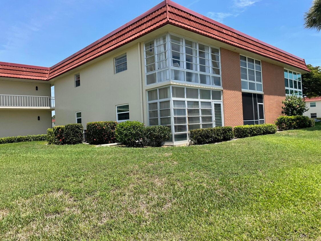 88 Crooked Tree Ln Unit 105, Vero Beach, FL 32962 Condo for Rent in