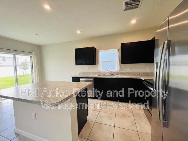 Foto del edificio - 1113 Eagle Claw Ln