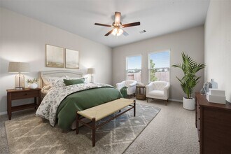 Building Photo - 10783 Sora Dr