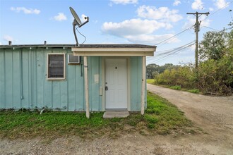 Building Photo - 311 9th St N