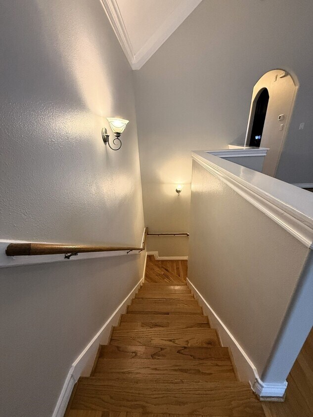 Foto del edificio - 2939 Clinton Dr