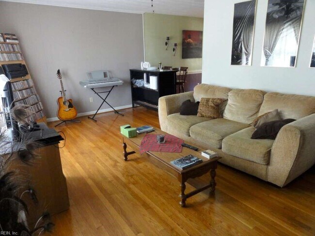 Foto del edificio - 317 Big Bethel Rd