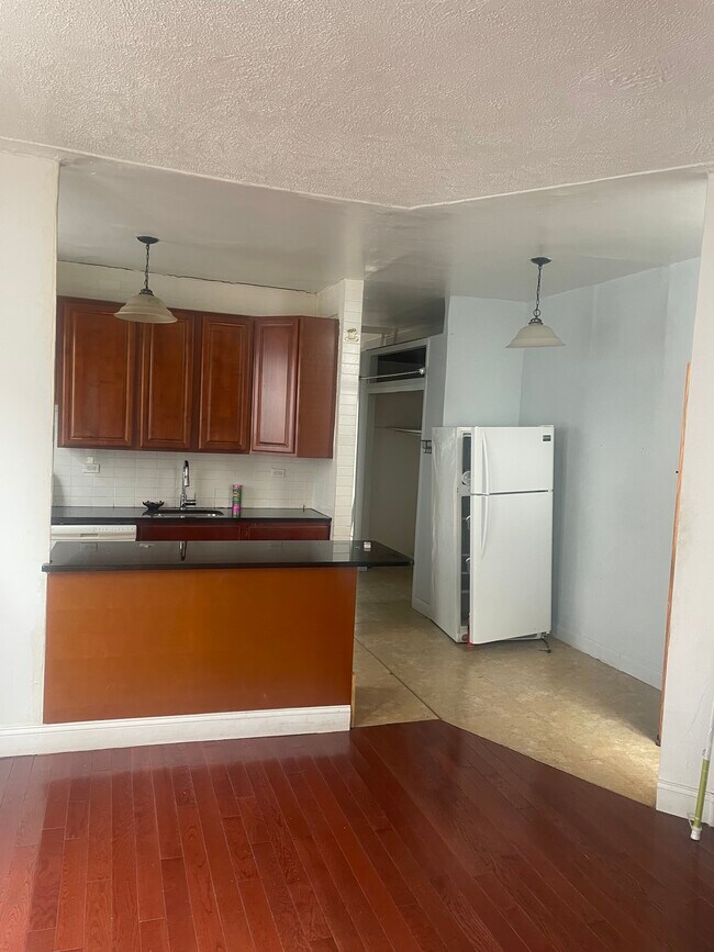 Foto del edificio - 146 Kenilworth Pl