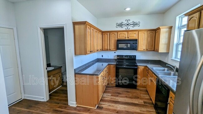 Building Photo - 605 Atkinson Dr