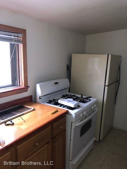 Foto del edificio - 1222 W Washington St