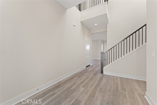 Building Photo - 181 Hollyleaf