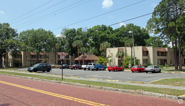 Primary Photo - Hacienda De Ybor Apartments