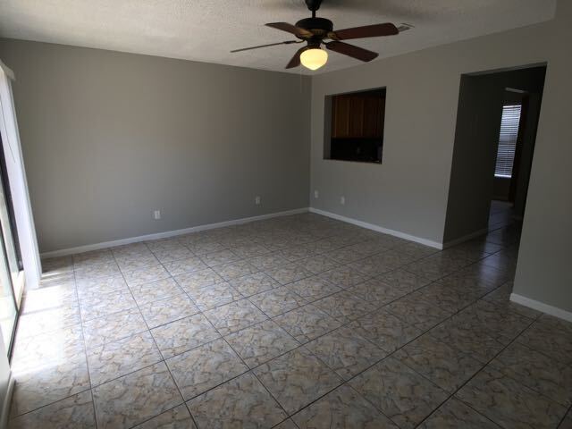 Building Photo - 5029 Breckenridge Pl