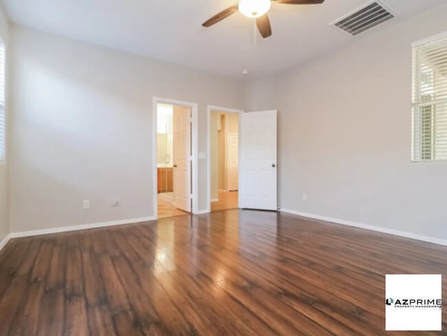 Foto del edificio - 21004 W Edith Way