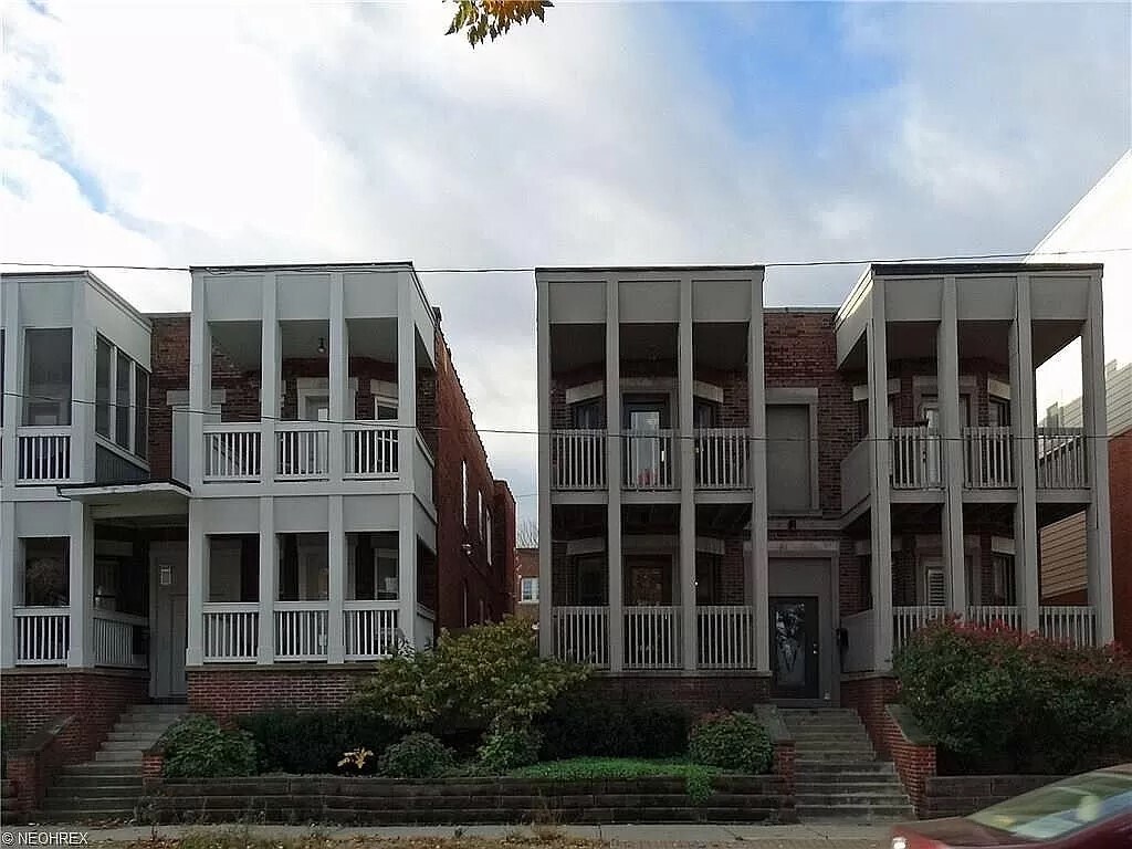 Front View - 10903-1A Detroit Ave
