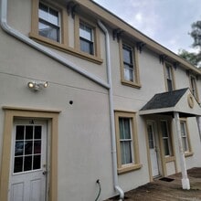 Building Photo - 1029-1029 Beekman Rd