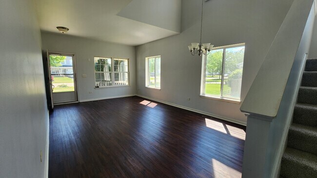 Foto del edificio - 2725 Hoffman St