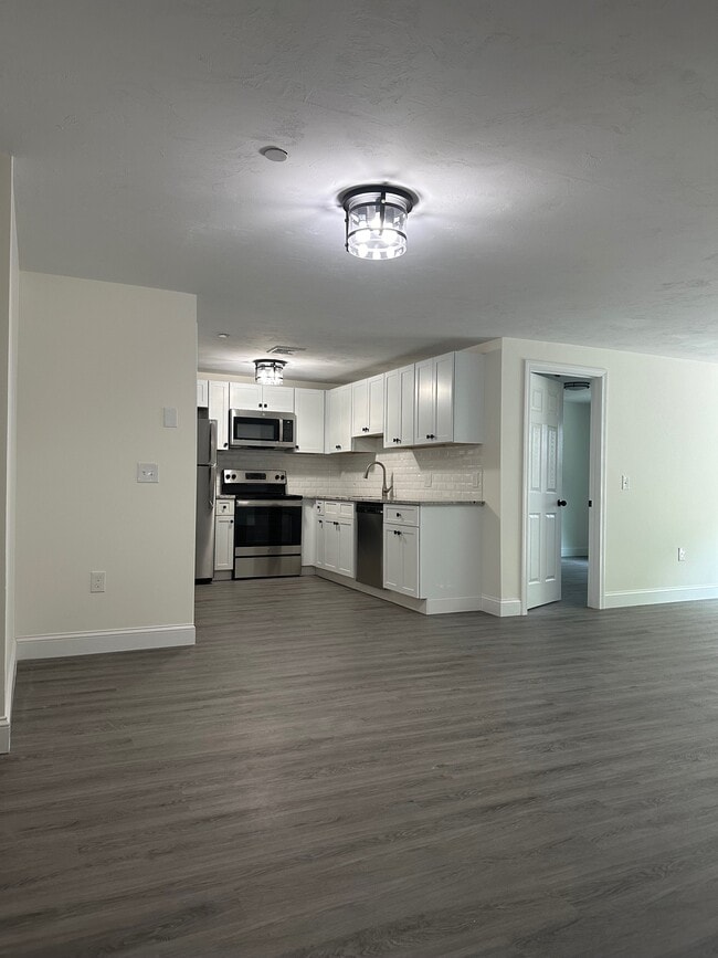 Building Photo - 267 Mill Street LLC