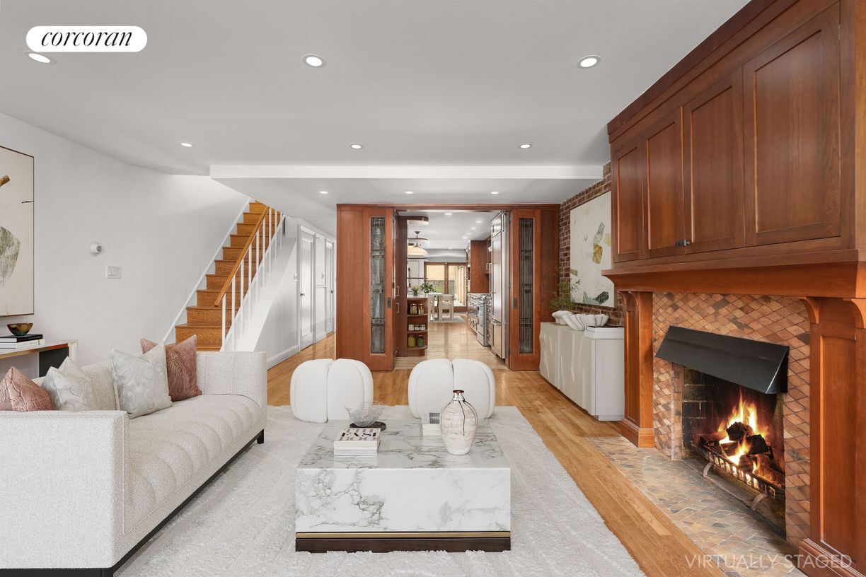 Primary Photo - 158 W 94th St