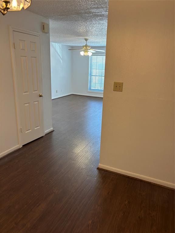 Building Photo - 1311 Antoine Dr