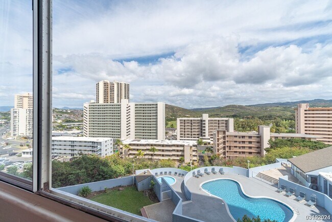 Building Photo - $3100 | 2bd/2ba Condominium, All Utilities Included Renovated at Harbour Ridge