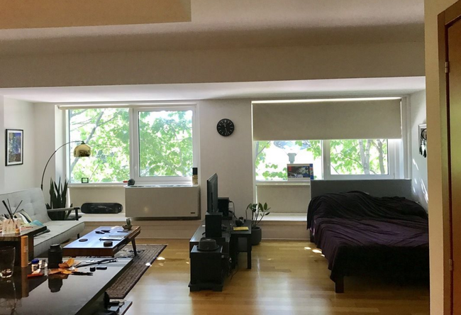 Foto del edificio - 446 Kent Ave