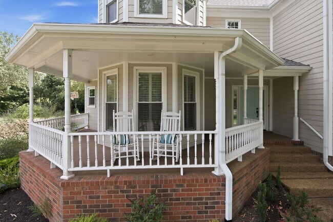 Foto del edificio - 1733 Carriage Ct
