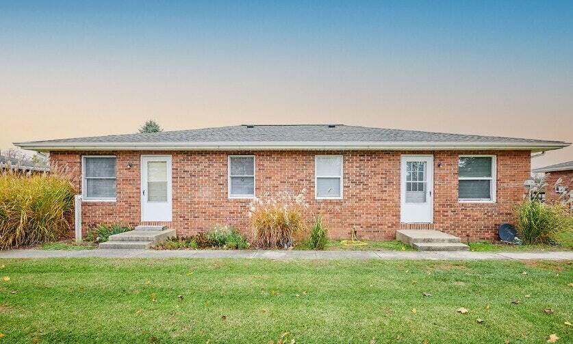 Building Photo - 601 Rizek Dr