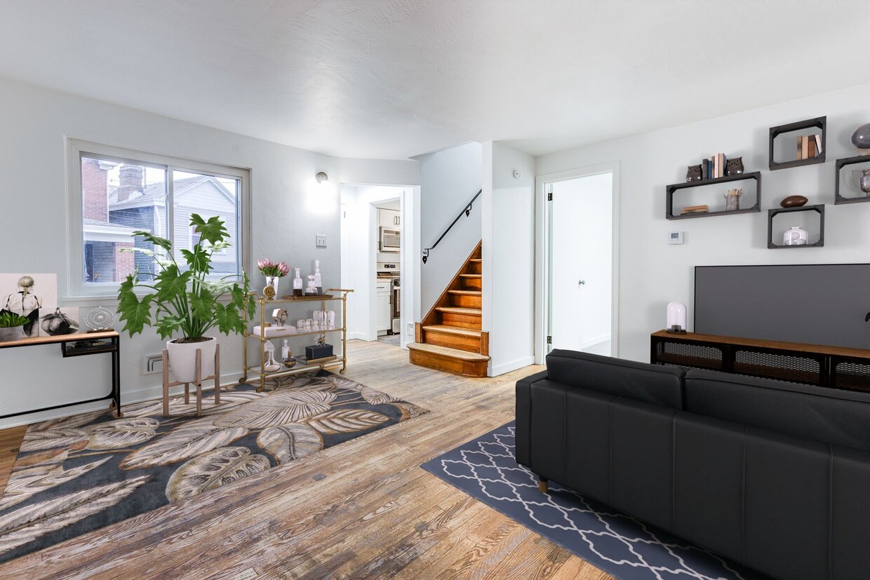 AVAILABLE JUNE 2026! - 2 Bedroom Suburban Vibes in the HEART of the City!! - AVAILABLE JUNE 2026! - 2 Bedroom Suburban Vibes in the HEART of the City!!