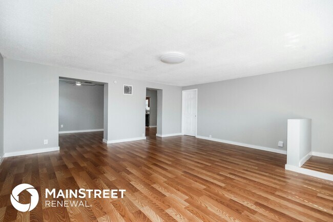 Foto del edificio - 657 59th St S