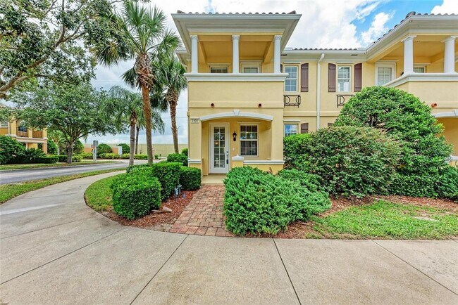 Building Photo - 1501 Napoli Dr W