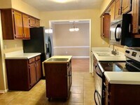 3400 Zephyr Dr